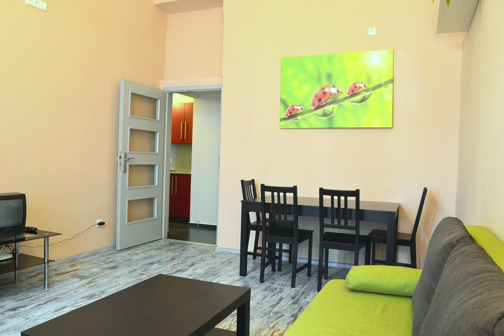 Manes By Interhome * Prague