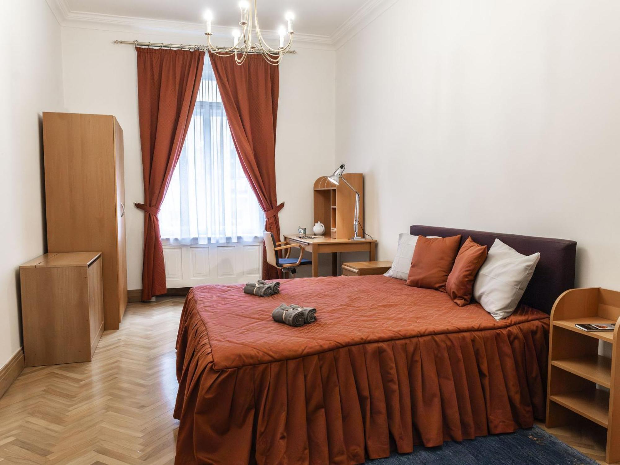 Manes By Interhome Appartement