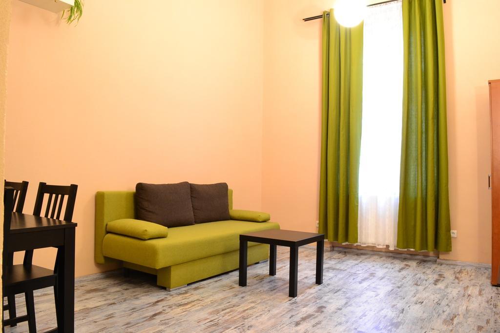 Manes By Interhome * Praag